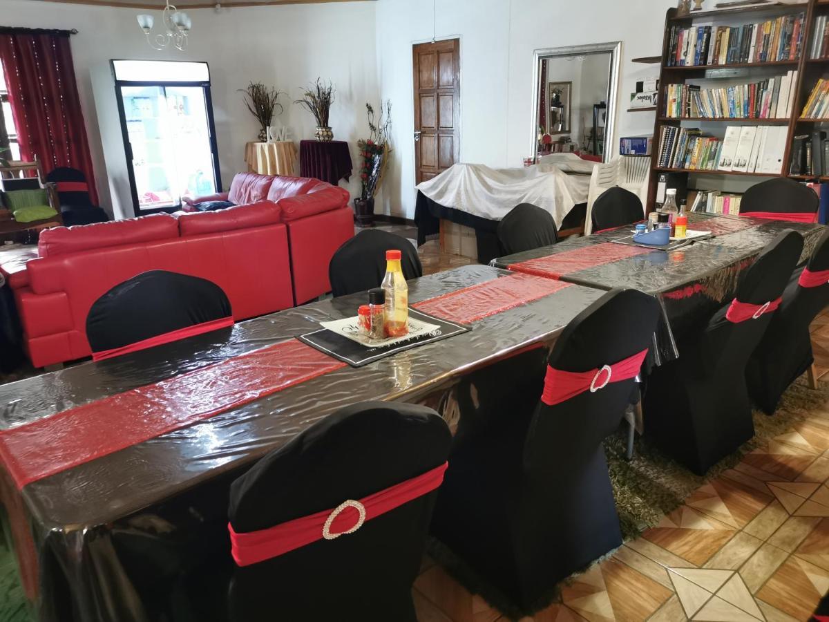 Happy Forest B&B Katima Mulilo ภายนอก รูปภาพ
