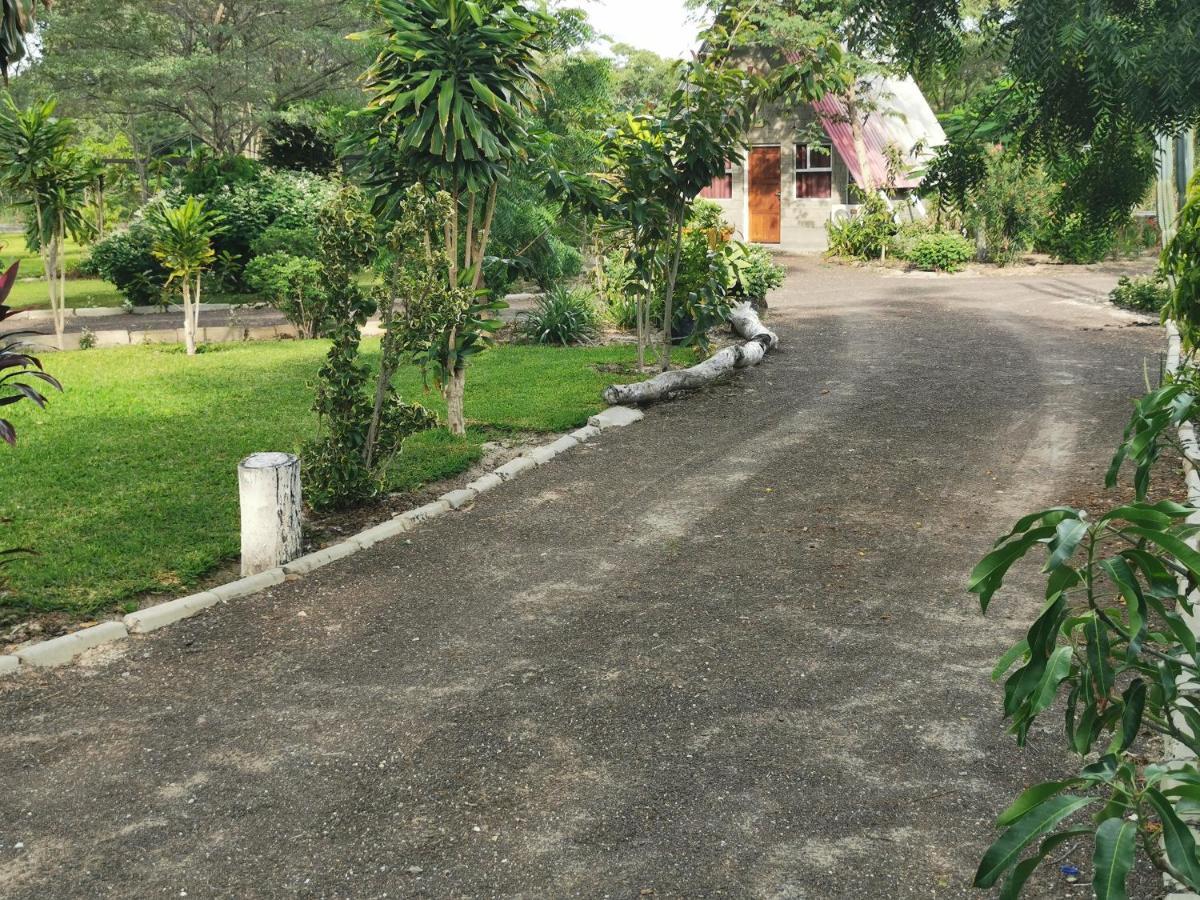 Happy Forest B&B Katima Mulilo ภายนอก รูปภาพ